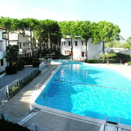 Apartment In 24927 *