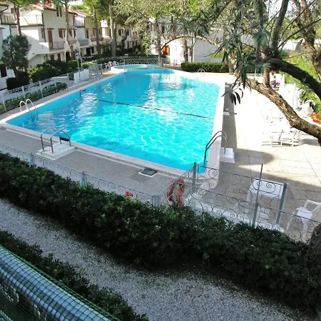 In 24927 Rosolina Mare